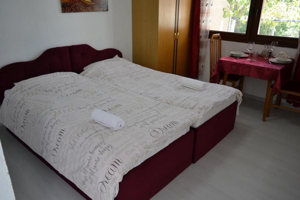 Honey Home By Kostoski Inn ปรีเล็ป ภายนอก รูปภาพ